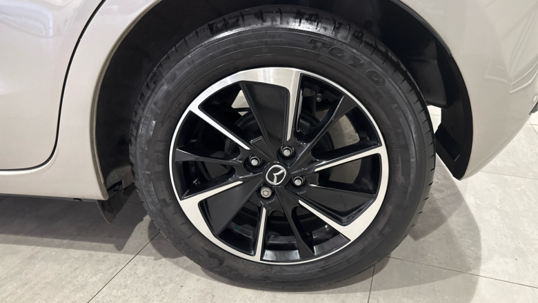 Mazda 2 1.5 Skyactiv G Homura Aka 5dr Auto Petrol Hatchback